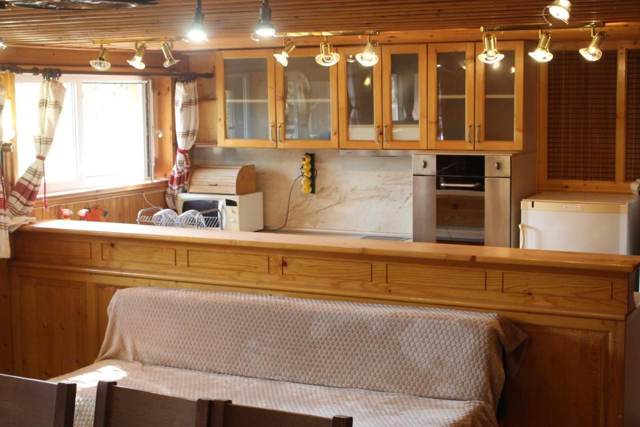 Ezerets Guest House Anita Экстерьер фото